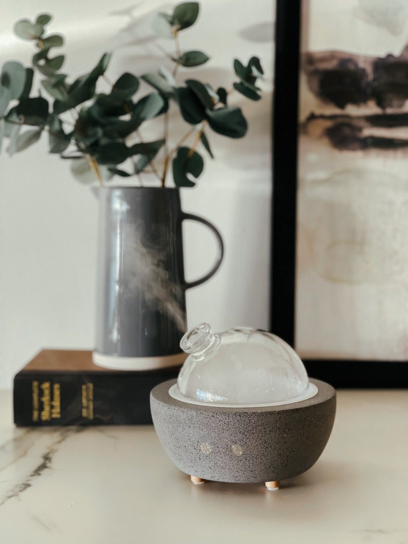 Black Ash Luna | Glass Dome & Speckled Concrete Diffuser | Essential Oil Diffuser - Image 2