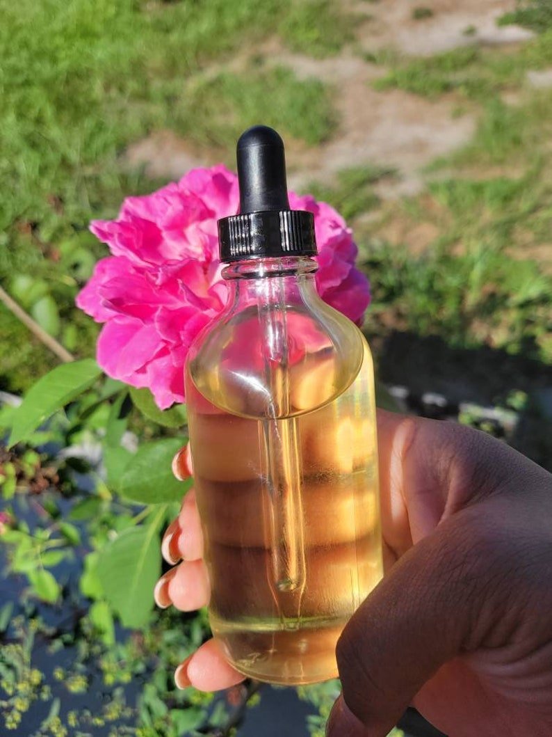 Moisturizing Body Oil