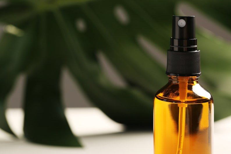 Prosperity Aromatherapy Spray | Abundance & Manifestation Mist - Image 2